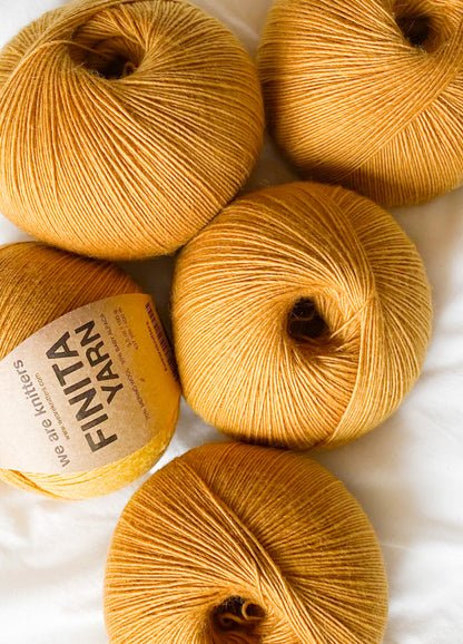 Pack di 10 gomitoli di Finita Yarn