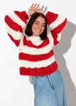 The Striped Rainbow Sweater Kit x @paula.on.knits – Versione The Yummy Yarn